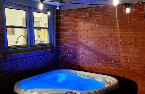 Amarillo House | Executive Home 3bdr Hot Tub Trail Mill Fire Pit Western Chic! Pets welcome