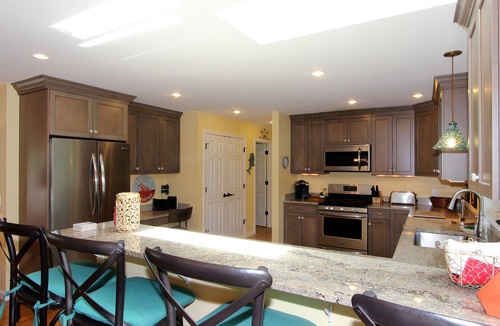 Brewster House | Expansive Contemporary Home Is The Perfect Vacation Home