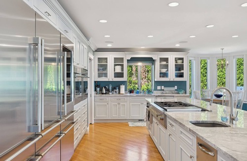 Kennebunkport House | Expansive oceanfront 4+bdr home in KPT, pet friendly, breathtaking sunrise view!