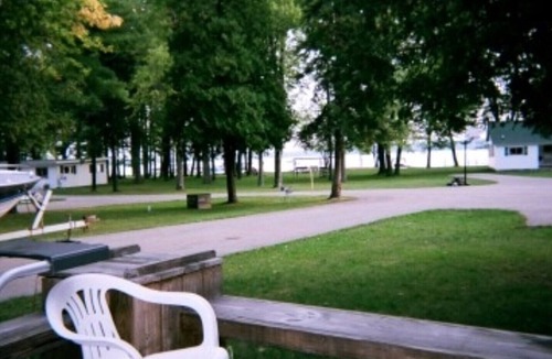 Burt Lake Cabin | Experience Burt Lake In A Great Family Environment