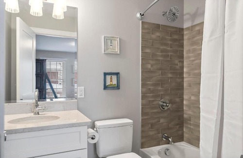 Bay Harbor House | Experience luxury at Dream Weaver 47, a spacious 4-bedroom getaway in Bay Harbor, MI.