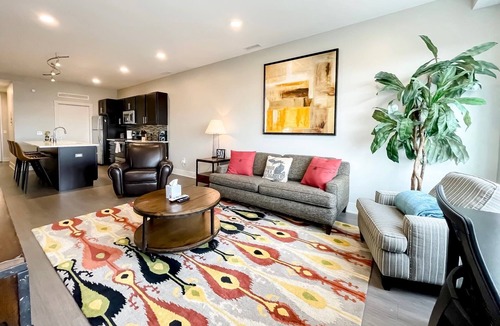 Heartside Apartment | Explore Grand Rapids from a Chic Condo w/Balcony