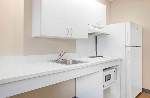 Waltham Hotel | Extended Stay America Suites Boston Waltham 32 4th Ave