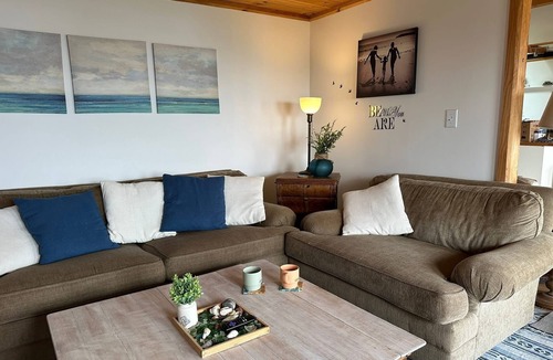 Machiasport House | Fabulous 5-bedroom house in Machiasport May - 3 day min. June - Aug - 7 day min