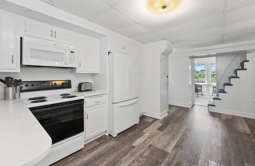 Barnstable House | Fabulous location with ocean views and new heated pool