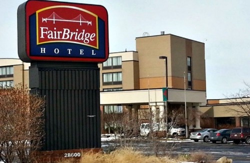 Wickliffe Hotel | Fairbridge Hotel Cleveland East