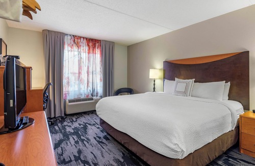 Scarborough Hotel | Fairfield by Marriott Inn & Suites Portland Maine Airport