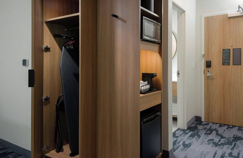 Oakley Hotel | Fairfield By Marriott Inn & Suites Cincinnati Oakley