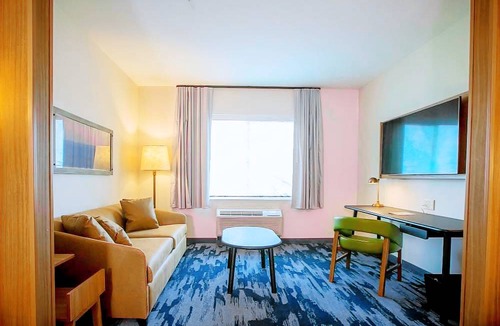 Alexandria Hotel | Fairfield Inn & Suites by Marriott Alexandria