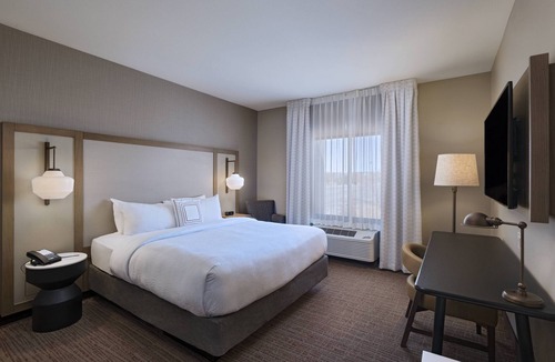 Stetson Hills Hotel | Fairfield Inn & Suites by Marriott Colorado Springs East/Ballpark