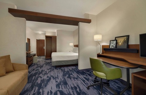 Athens Hotel | Fairfield Inn & Suites Athens