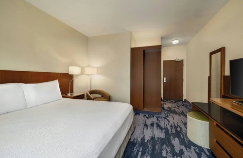 Athens Hotel | Fairfield Inn & Suites Athens