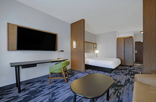 Brookfield Hotel | Fairfield Inn & Suites by Marriott Milwaukee Brookfield