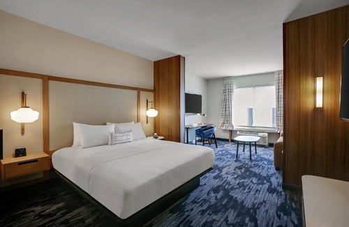 Withrow Hotel | Fairfield Inn & Suites Bardstown