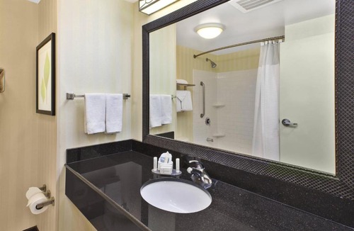 Lexington Hotel | Fairfield Inn & Suites by Marriott Lexington North