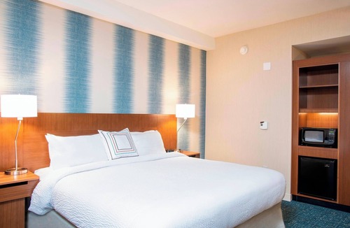 Carmel Hotel | Fairfield Inn & Suites by Marriott Indianapolis Carmel