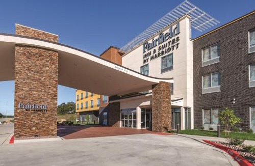 Shawnee Hotel | Fairfield Inn & Suites by Marriott Kansas City Shawnee