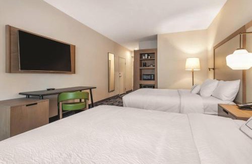 Shawnee Hotel | Fairfield Inn & Suites by Marriott Kansas City Shawnee