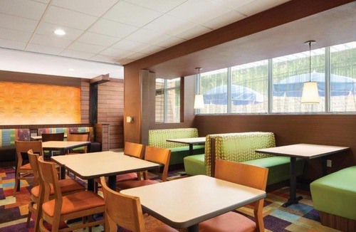 Athens Hotel | Fairfield Inn & Suites by Marriott Athens