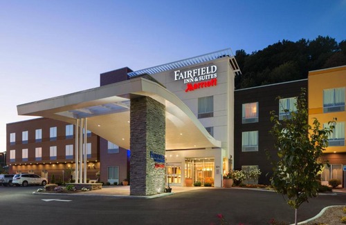 Athens Hotel | Fairfield Inn & Suites by Marriott Athens