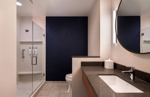 Brooklyn Hotel | Fairfield Inn & Suites by Marriott Cleveland Tiedeman Road