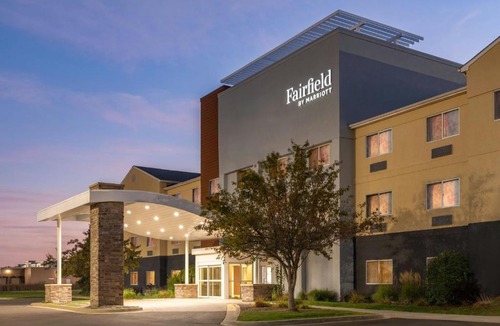 Saginaw Hotel | Fairfield Inn & Suites Saginaw