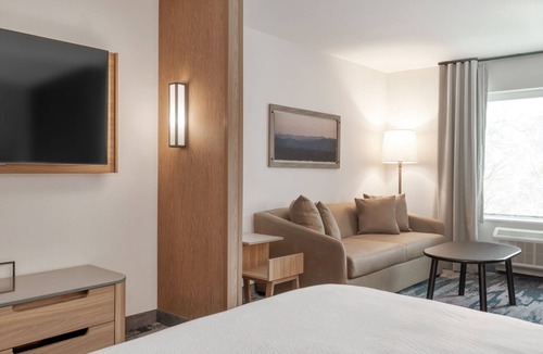 Shelbyville Hotel | Fairfield Inn & Suites by Marriott Shelbyville