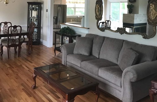 Aquebogue Other | FALL/WINTER 30 DAY STAY HALF PRICE. Contact owner for discount. Wine Country.