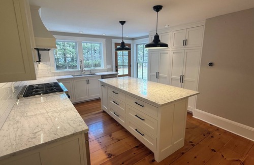 Falmouth Foreside House | Falmouth Foreside Cottage Escape - Luxe Kitchen + Walk to the Water!