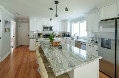 Silver Beach Apartment | Falmouth Retreat w/Hot Tub & Playground