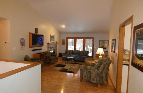 Bellaire House | Family Adventure GolfSki Get Away!