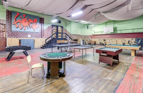 Wilcoe Apartment | Family ATV Adventure Hub! Renovated Rental in Gary