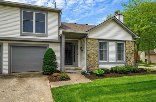 Fort Wayne House | Family-Friendly 2BR Condo w/Private Garage - Minutes from Zoo & Downtown