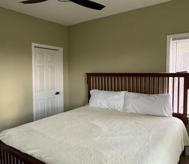 Manistee House | Family-Friendly Retreat near Manistee Riverwalk