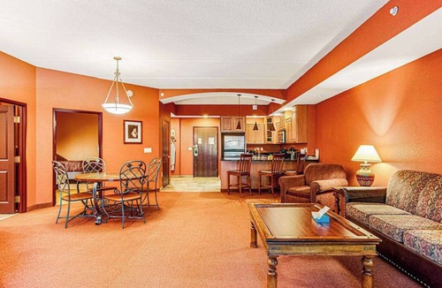 Wisconsin Dells Condo | Family Getaway at Chula Vista Discount Perks