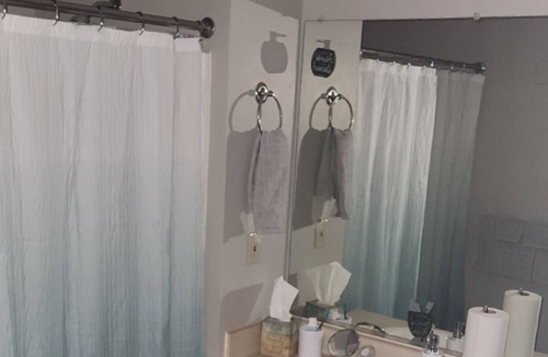Fort Wayne Apartment | Family size condo within 5 min of shopping, entertainment and outdoor activities