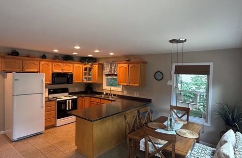 Rocky Mount House | Fantastic 3-bedroom house in charming Rocky Mount. Only 2 steps into the home!