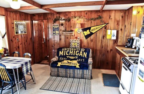 Carp Lake Cabin | Fantastic, Cute, Lakefront Cabin in Carp Lake, Michigan