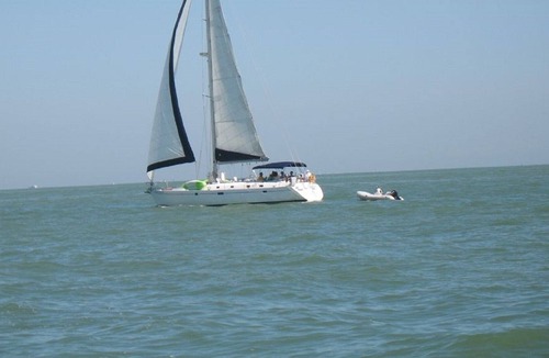 Port Clinton Condo | Fantastic View Waterfronts Condo RIGHT ON THE LAKE BEACH POOL JET EXPRESS