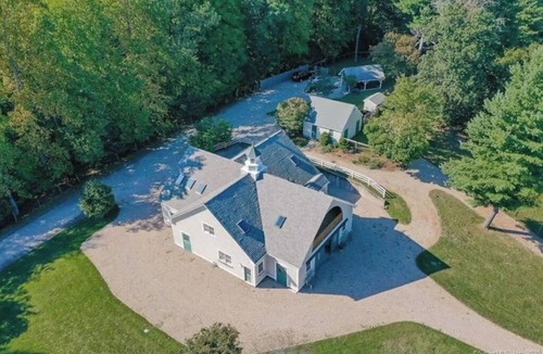 Maple Hill House | Farm Stay with Horses & Pool with Mountaintop Views
