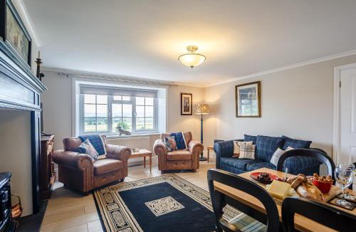 Old Bewick House | Farmside Cottage - Chatton