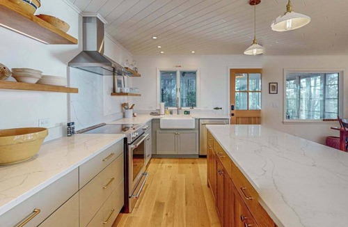 Minocqua House | Fence Lake Chain Home w/Great View,Paddle Boards, Kayaks,Gas Grill & Fire pit
