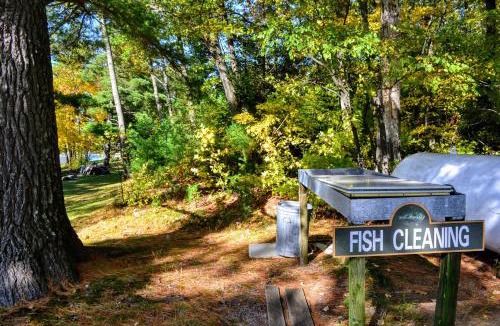 Lac du Flambeau House | Fence Lake Condo #10 - Docking, WIFI, Beach