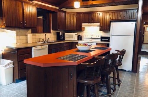 Farmington House | FernRockCabin- A Peaceful getaway in the Laurel Highlands of PA