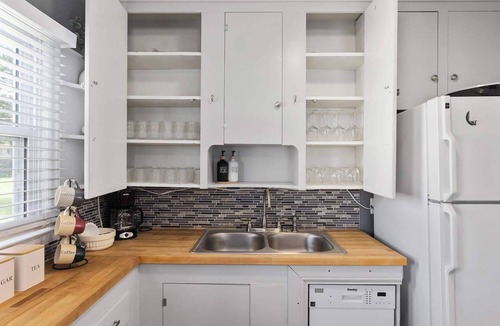 Olathe House | FIFA Futbol 2BR Home KingBeds Shopping ConnectKC26