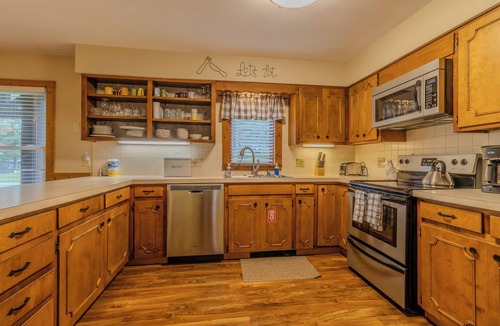 Empire House | Firefly Cottage, Peace Between Glen Arbor & Empire
