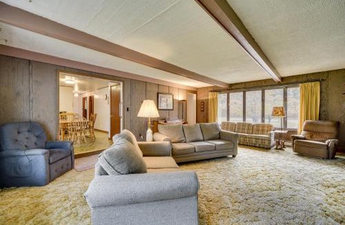 Hayward House | Fisher's Retreat: Hayward Home, Near ATV Trails!