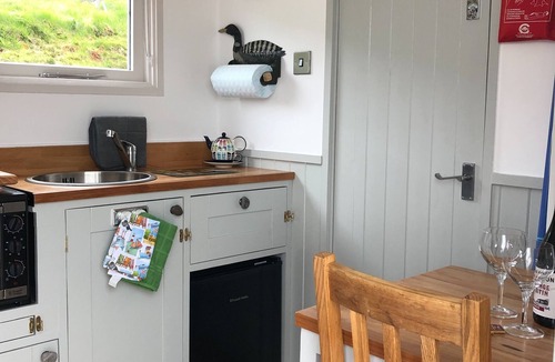 Harris Cabin | Fishermans Hut