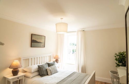 Bellingham House | Foundry Farm House 4 bedroom