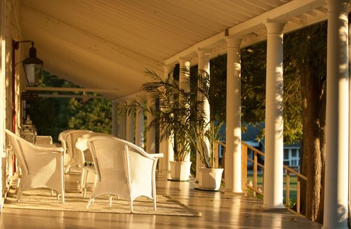 Lake Leelanau Resort | Fountain Point - The Barn